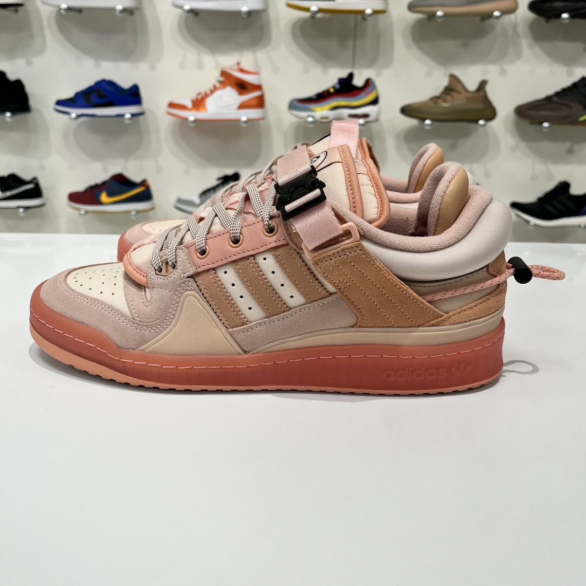 Adidas Adidas Forum Low Bad Bunny Pink Easter Egg Size US 10.5 / EU 43-44 - 3 Thumbnail
