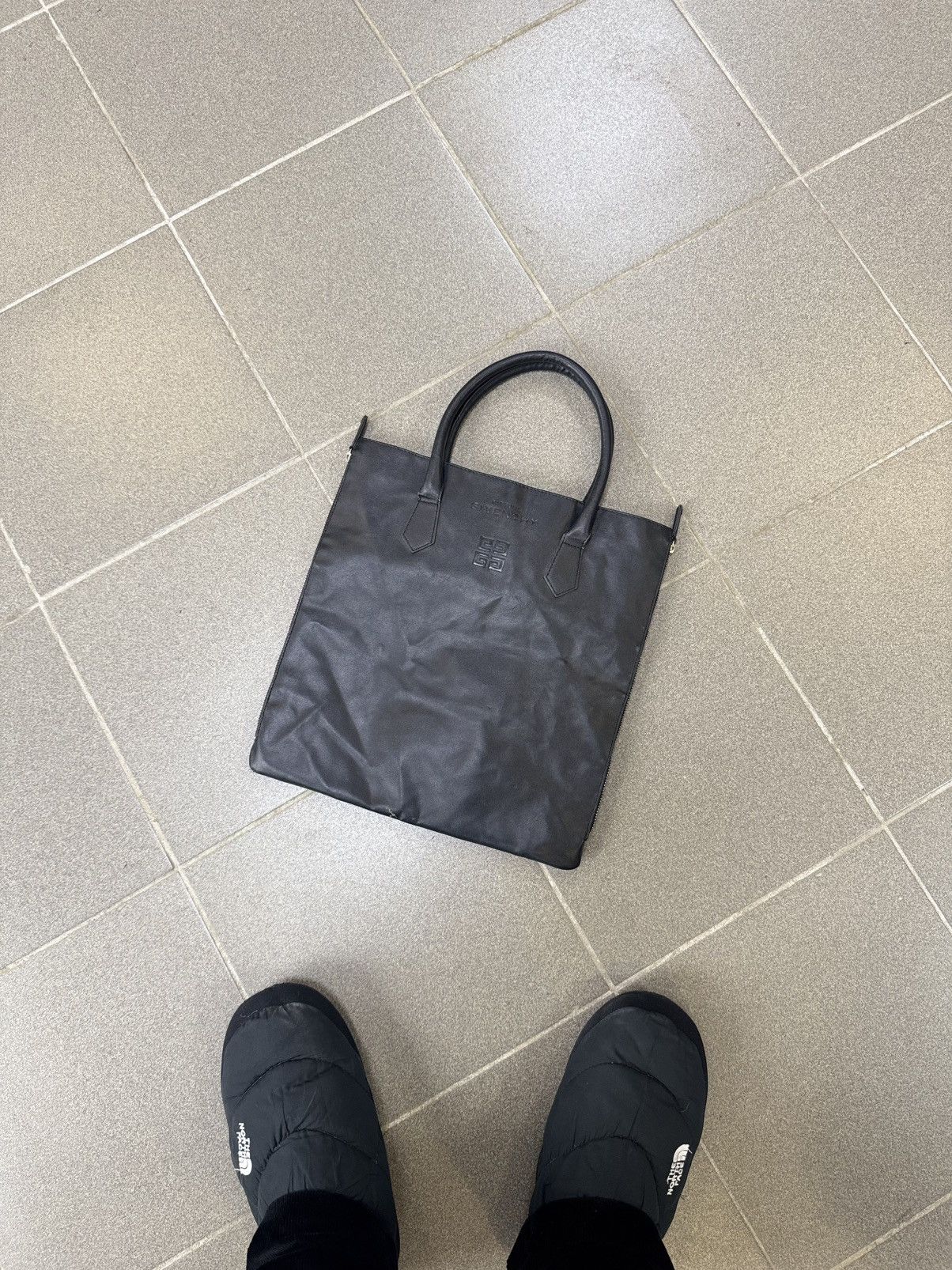 Givenchy × Vintage Givenchy Parfums Leather Tote Bag Size ONE SIZE - 1 Thumbnail
