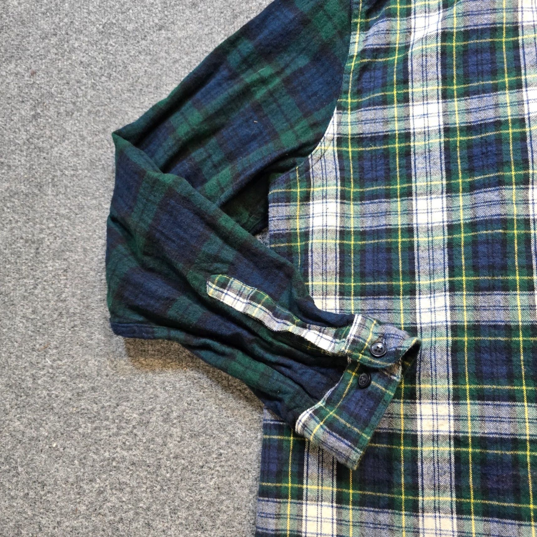 Vintage LL Bean Shirt Men Large Green Black Watch Plaid Patchwork Flannel Casual Outdoor Button-Up Long Sleeve Size US L / EU 52-54 / 3 - 4 Thumbnail