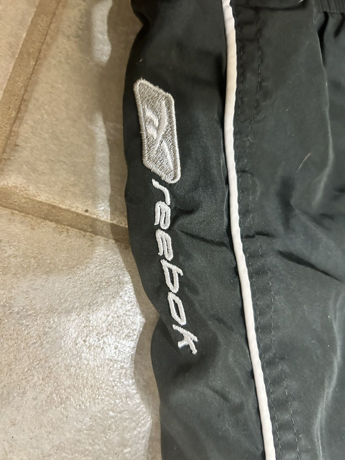 Reebok Black Reebok Windbreakers Size US 34 / EU 50 - 4 Thumbnail