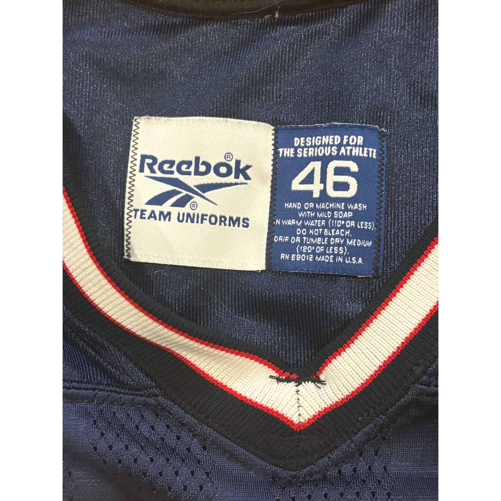 Reebok Vintage 90's Reebok UConn Huskies #28 Game Worn Football Jer Size US XL / EU 56 / 4 - 7 Thumbnail