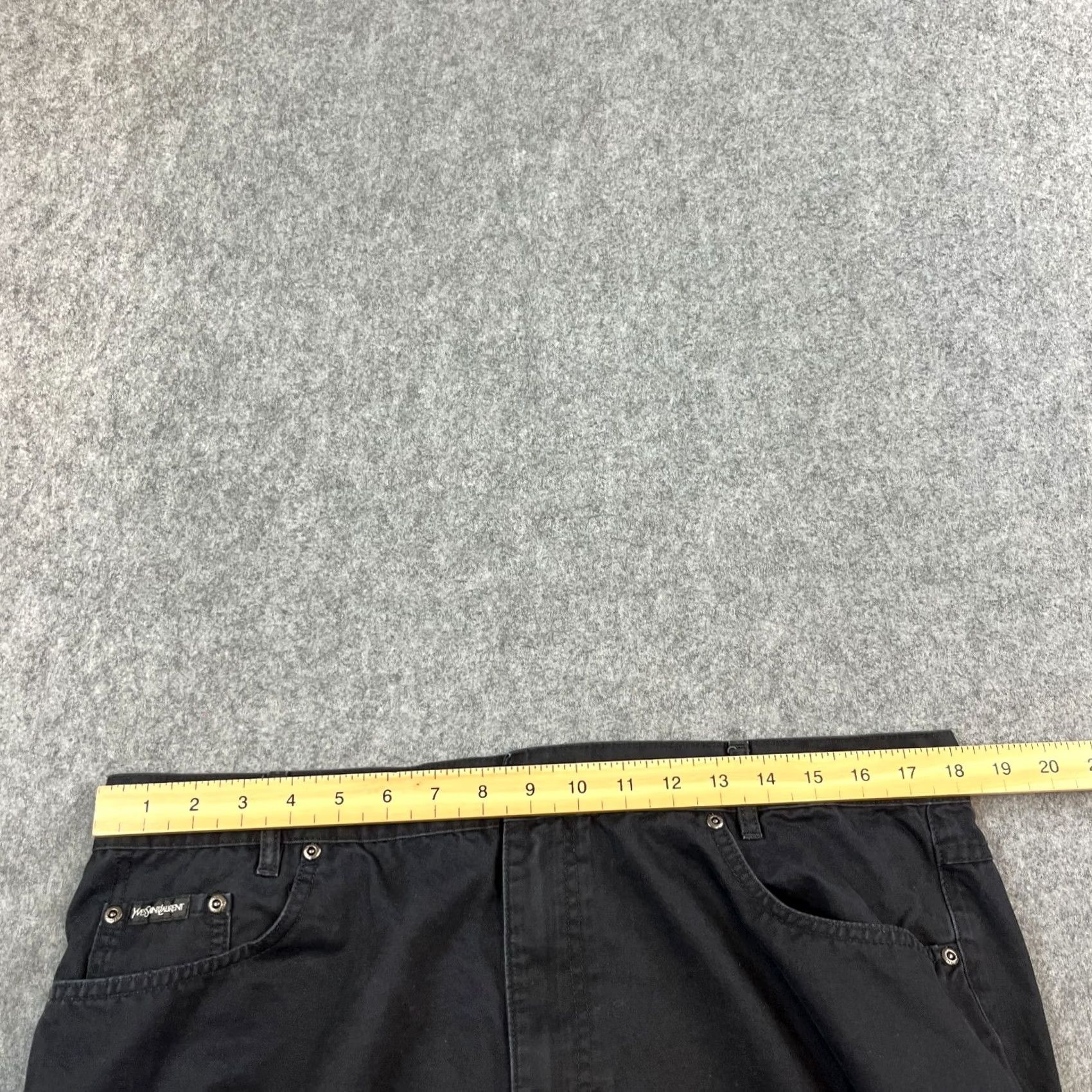 Yves Saint Laurent VINTAGE Yves Saint Lauren Jeans Relaxed 36 30 Black Denim 5-Pocket Mens Size US 36 / EU 52 - 6 Thumbnail