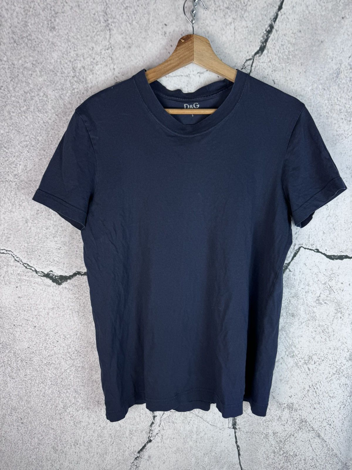 Dolce & Gabbana Vintage Dolce Gabbana D&G Logo Basic Tee T-Shirt Size US S / EU 44-46 / 1 - 1 Thumbnail