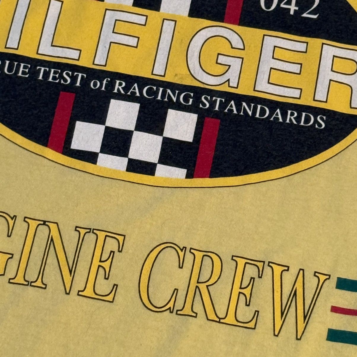Other Vintage Tommy Hilfiger Engine Crew Castrol F1 Racing Tee Size US L / EU 52-54 / 3 - 6 Thumbnail