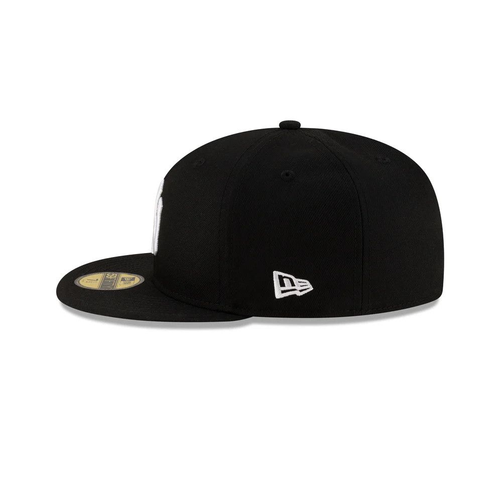 Hardies Hardware Hardies x New York Yankees 59FIFTY Fitted - Black Size ONE SIZE - 5 Thumbnail