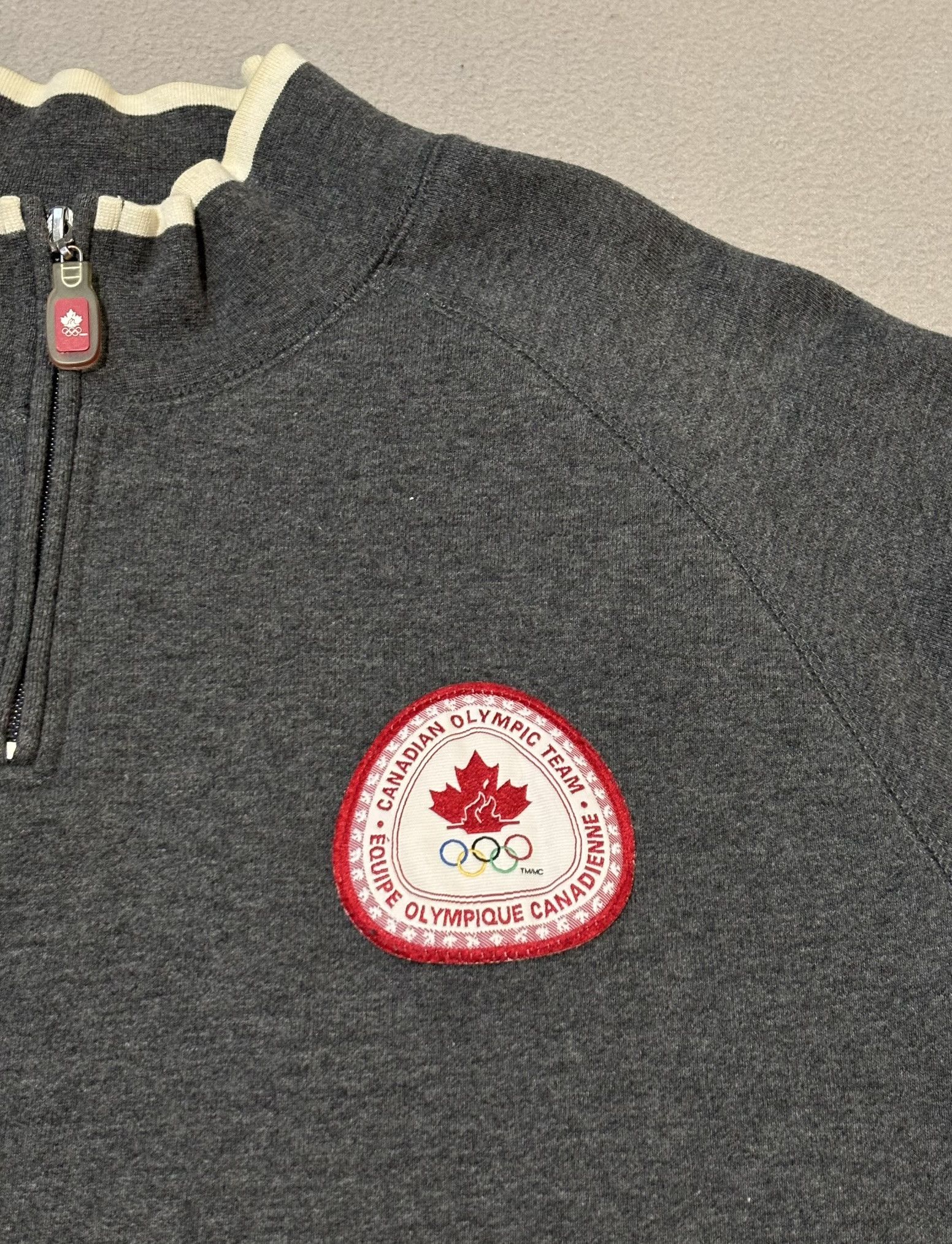 Other 1/4 zip sweatshirt Canada Olympic Team 2006 HBC size. M Size US M / EU 48-50 / 2 - 7 Thumbnail