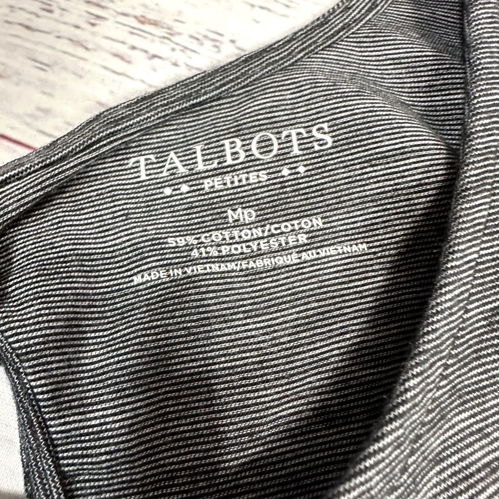 Talbots Talbots Womens Shirt PM Gray Space Dye Short Sleeve Cotton Blend T-Shirt Size PM Petite Womens Size M / US 6-8 / IT 42-44 - 4 Thumbnail
