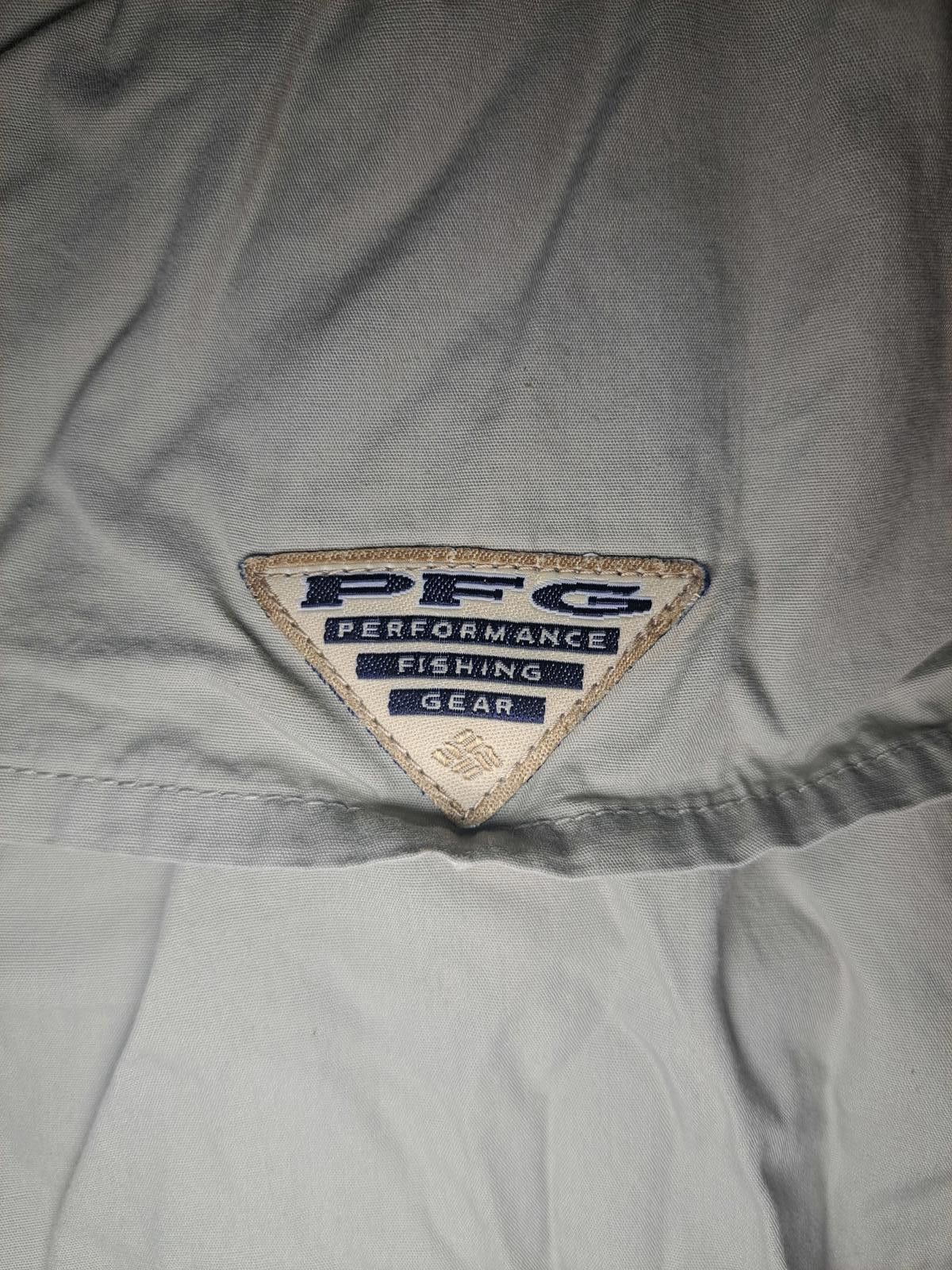 Columbia Columbia PFG Button Down Collared Shirt Mens Medium Beige Size US M / EU 48-50 / 2 - 4 Thumbnail