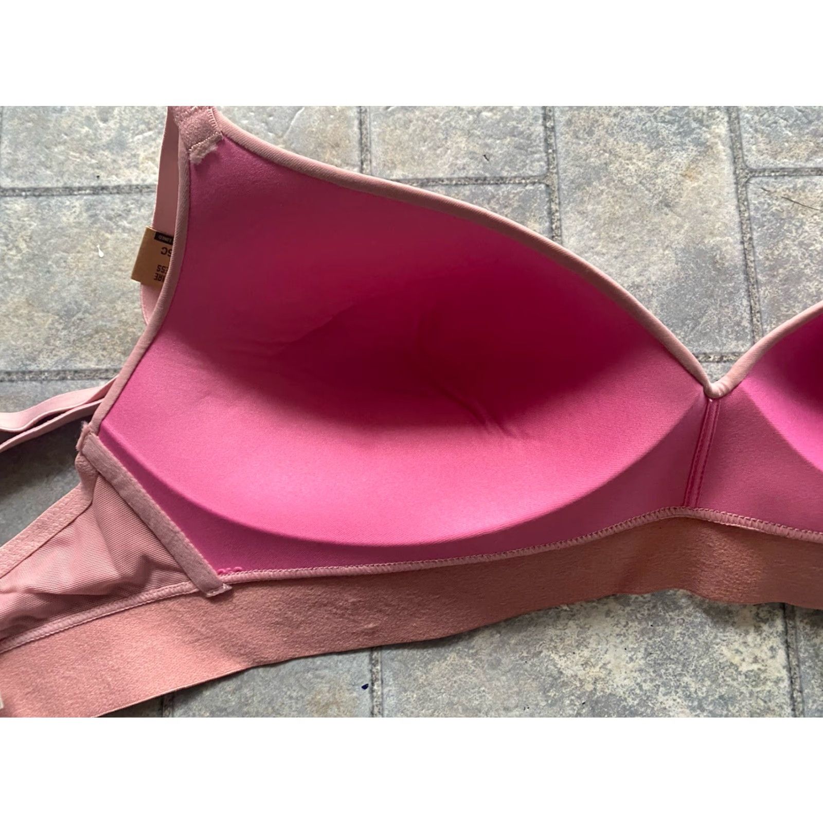 Victoria's Secret Victoria's Secret Pink Bra 36C Wireless Coral Pink NWT Wear Everywhere Womens Size ONE SIZE - 4 Thumbnail