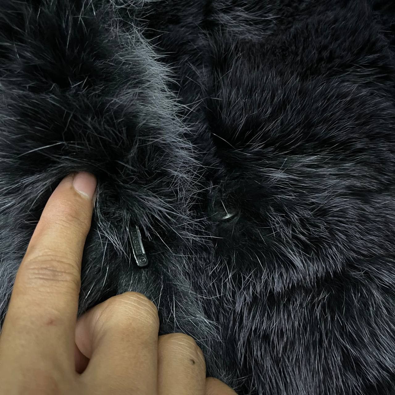 Sagafurs 🔥Rare Iconic🔥 Real Fur Saga Fox Coat Jacket Vintage Size US M / EU 48-50 / 2 - 8 Thumbnail