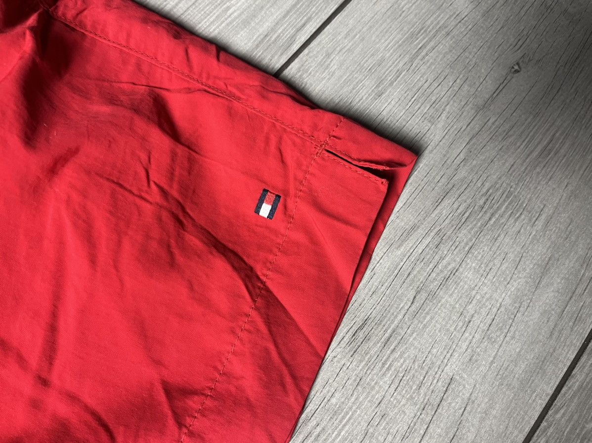 Tommy Hilfiger Tommy Hilfiger shorts swimmer size XLarge regular Size US 36 / EU 52 - 2 Thumbnail