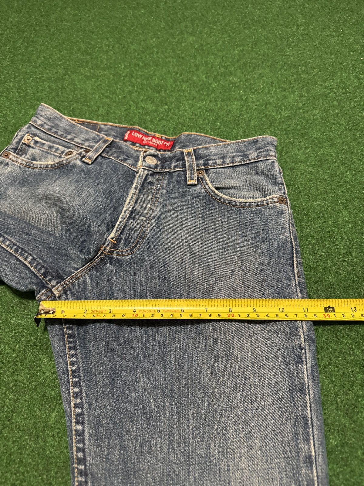 Levi's Vintage Clothing Levis 527 Button Fly Low Rise Bootcut 29x27 Denim Jeans Size US 29 - 11 Thumbnail