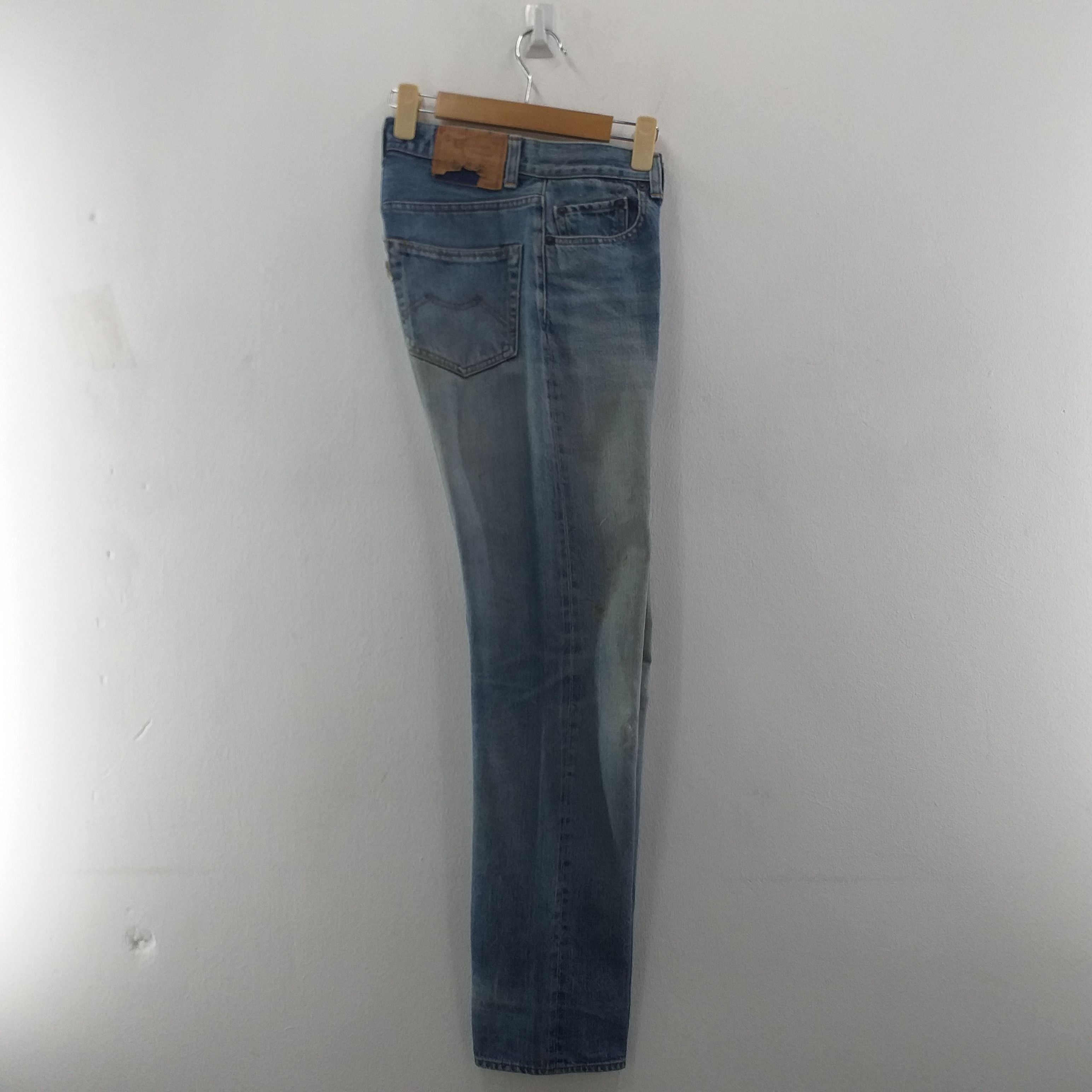 Japanese Brand Chevignon Japanese Brand Distressed Denim 28x33 -JN015 Size US 28 / EU 44 - 8 Thumbnail