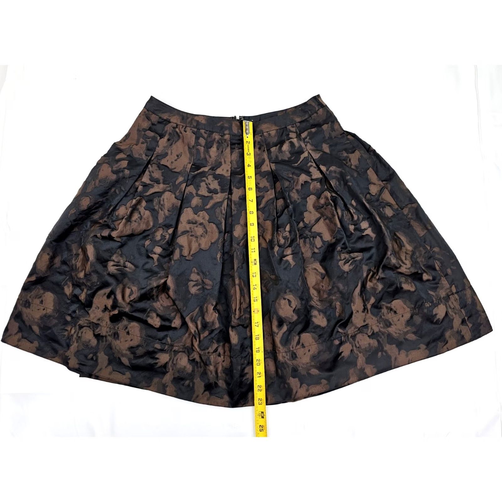 Talbots VINTAGE Talbots Petites A-Line Skirt Females 10P Black Floral Knee Length Lined Size 32" / US 10 / IT 46 - 6 Thumbnail