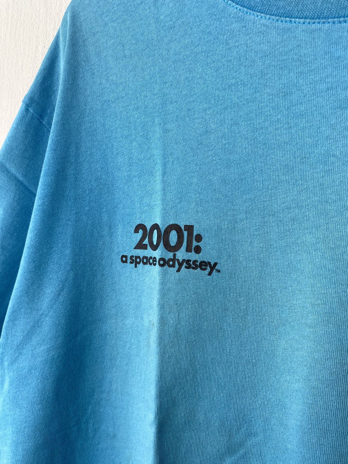 GU Vintage Space Odyssey 2001 Movie Tee Size US XL / EU 56 / 4 - 4 Thumbnail