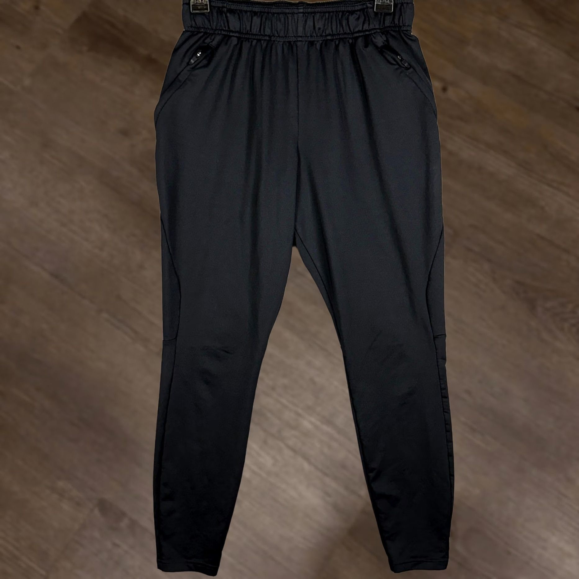 Gymshark Gymshark Pants Mens XS Black Activewear Joggers Tapered Drawstring Stretch Waist Pockets Zip Pocket Size US 27 - 1 Thumbnail