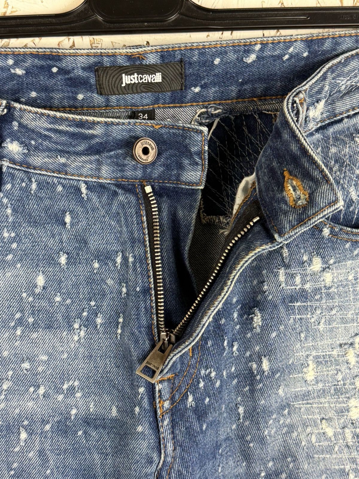 Just Cavalli Just Cavalli Destroyed Denim Jeans Pants Size 34 Size US 34 / EU 50 - 5 Thumbnail