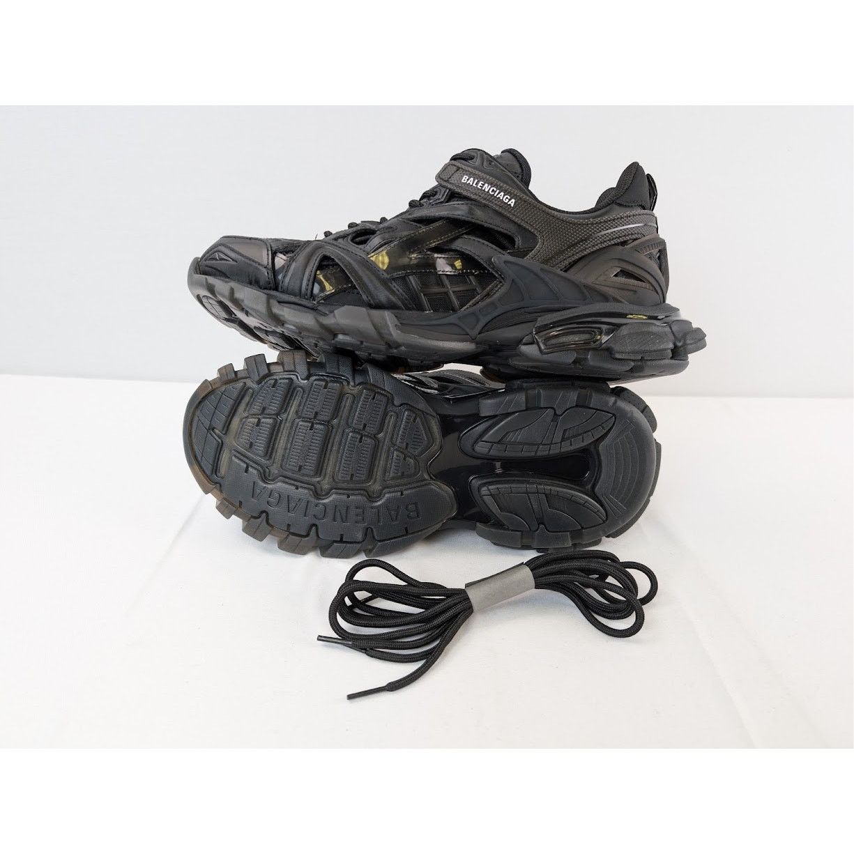 Balenciaga o1rshd1 Q:2 / Track.2 Open Sneakers in Black Size US 11 / EU 44 - 14 Thumbnail
