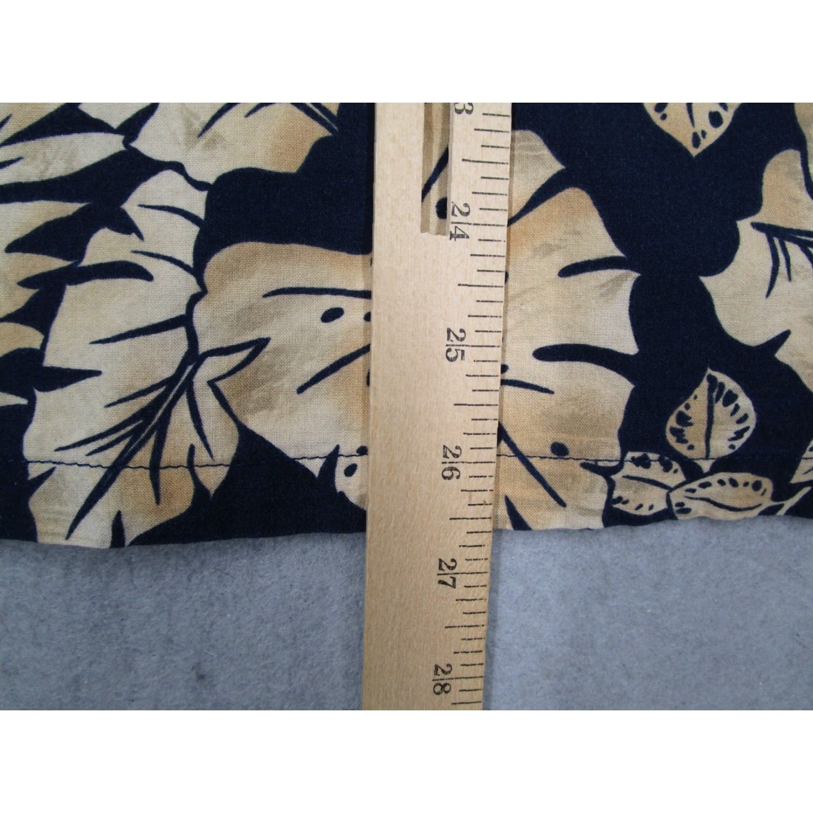 Tori Richard VINTAGE Tori Richard Shirt Men M Beige Palms Button Up Hawaiian Made in USA Size US M / EU 48-50 / 2 - 7 Thumbnail