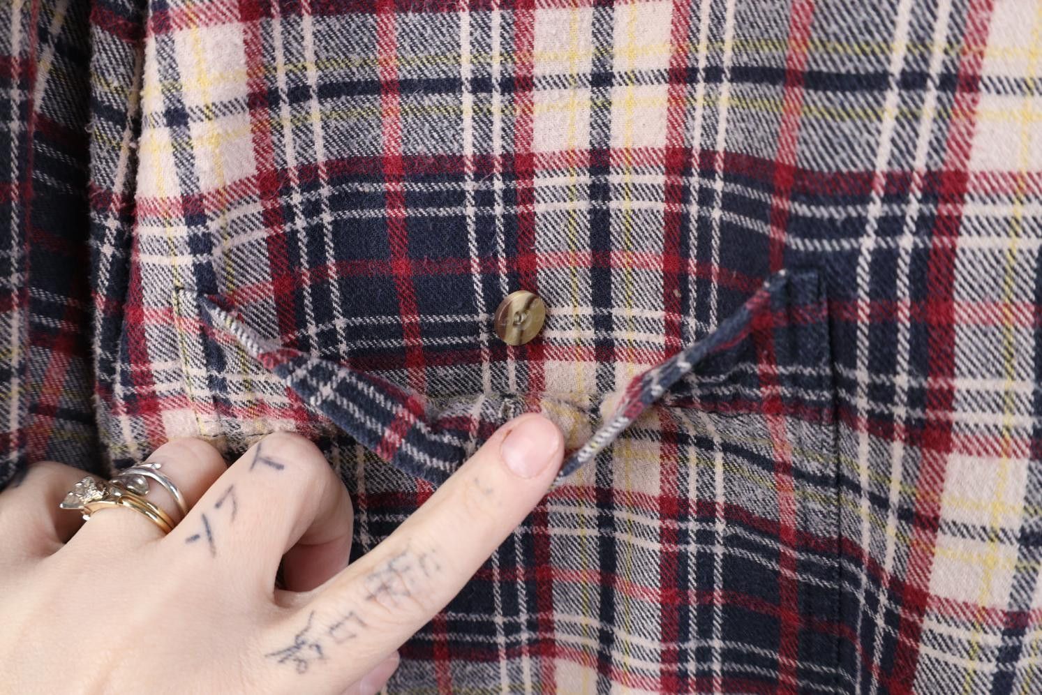 Vintage Vintage 90s Streetwear Fit Flannel Button Down Shirt Plaid Size US XL / EU 56 / 4 - 5 Thumbnail