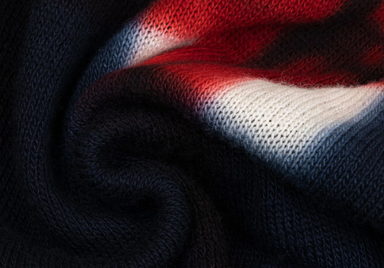 Yohji Yamamoto Yohji Yamamoto Wool Dyed Check Knit Navy Red Size US M / EU 48-50 / 2 - 13 Thumbnail