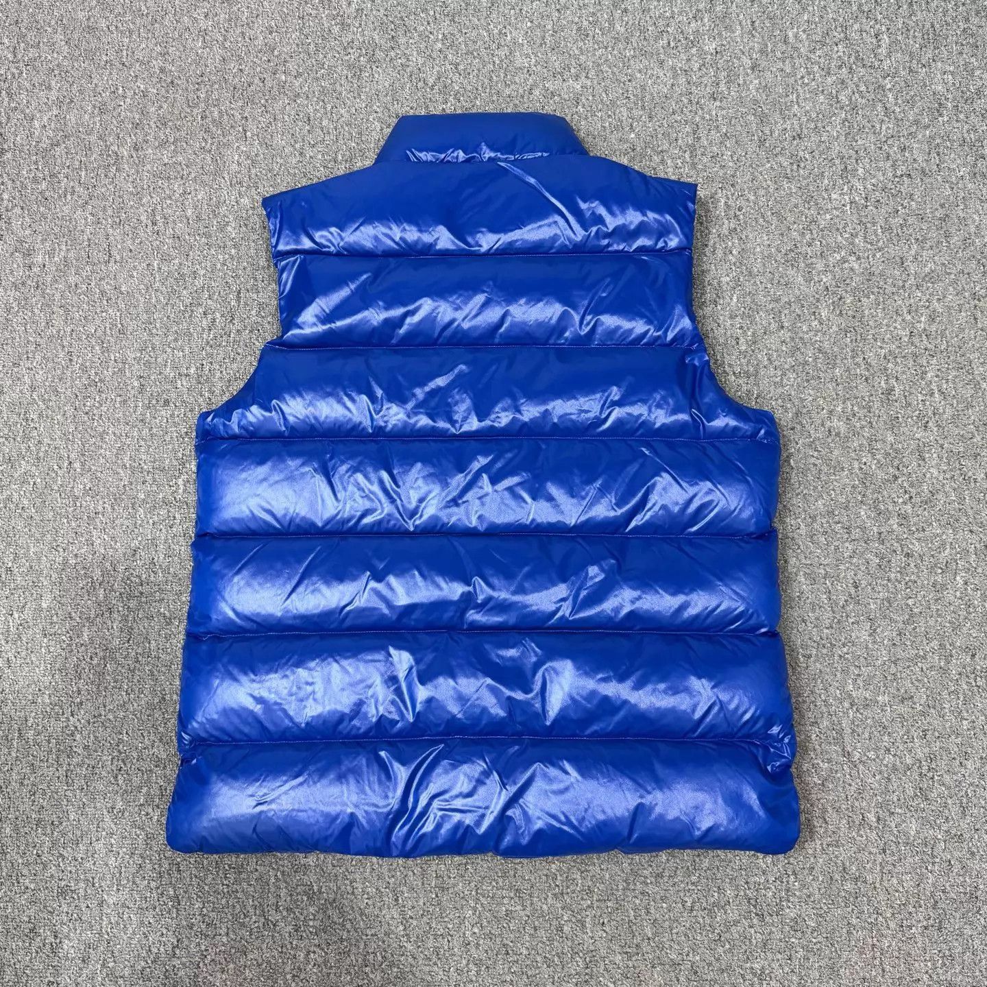 Moncler Moncler Tibb vest blue shiny size 4 new with tags Size S / US 4 / IT 40 - 2 Thumbnail