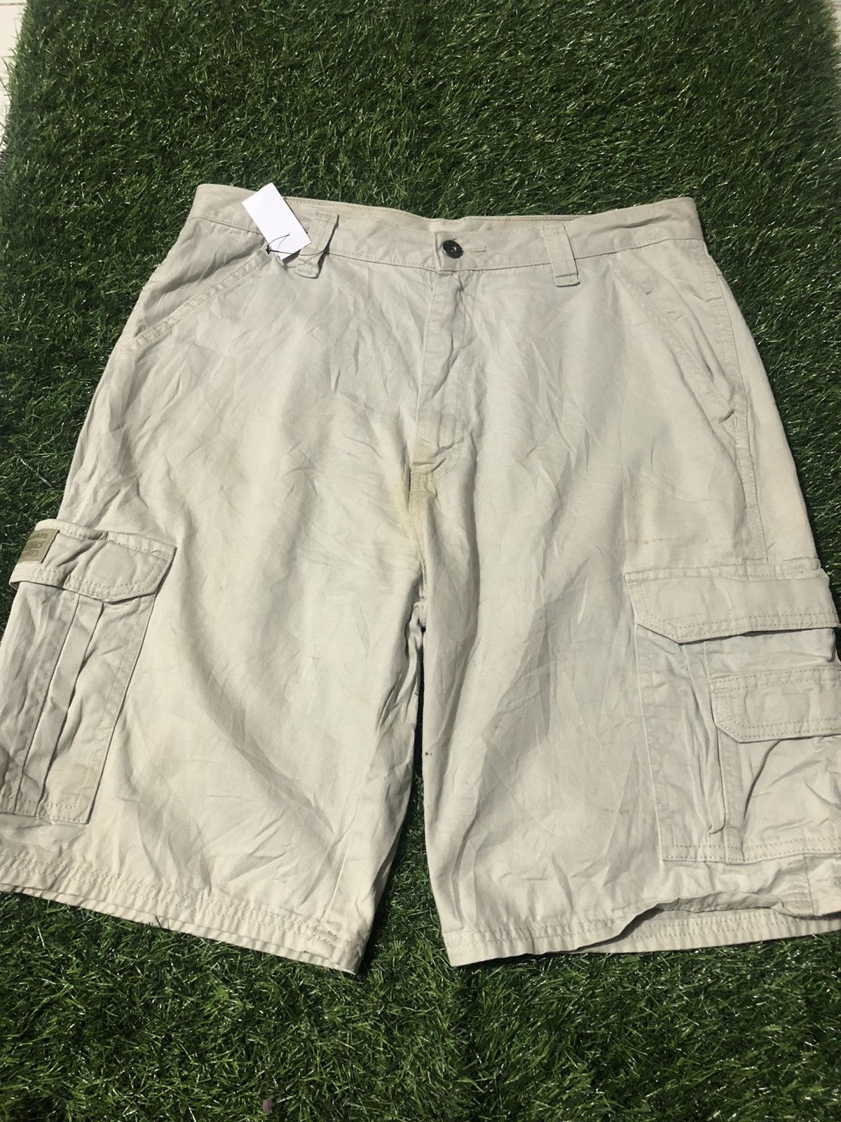 Designer × Wrangler WRANGLER x CARGO SHORT PANTS Size US 32 / EU 48 - 1 Thumbnail