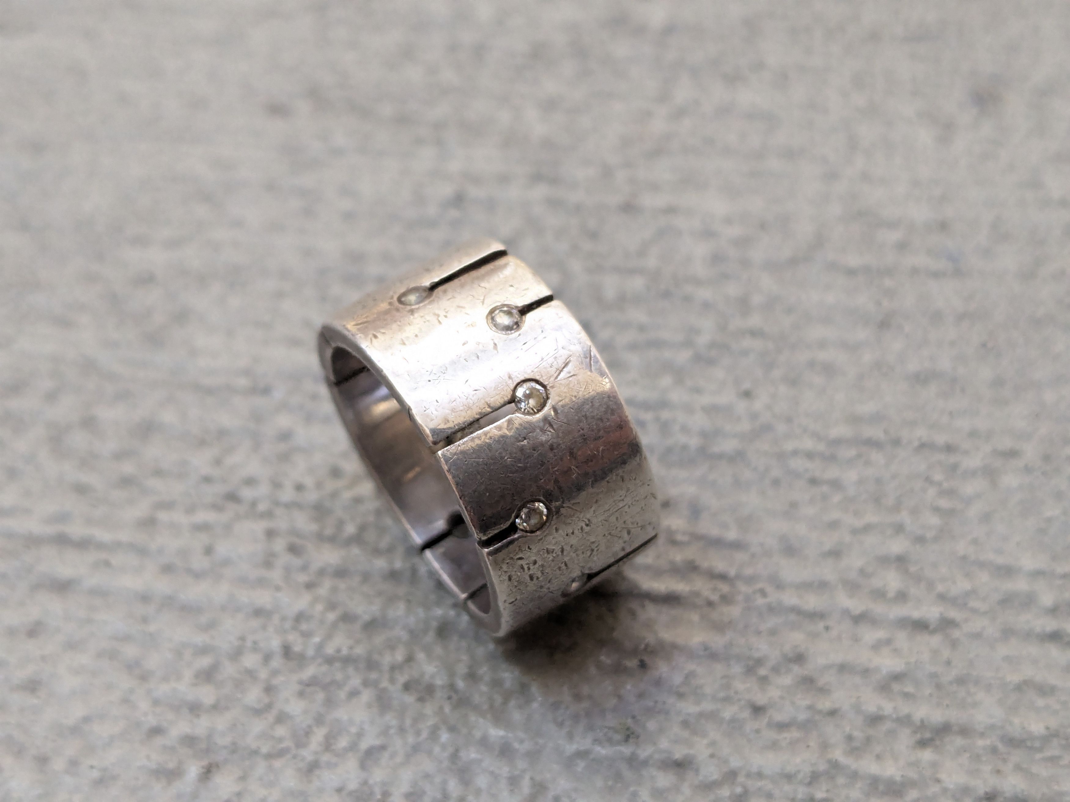 Jewelry Vintage Sterling Silver Ring Clear CZ Size 5.5 Modern Size ONE SIZE - 8 Thumbnail
