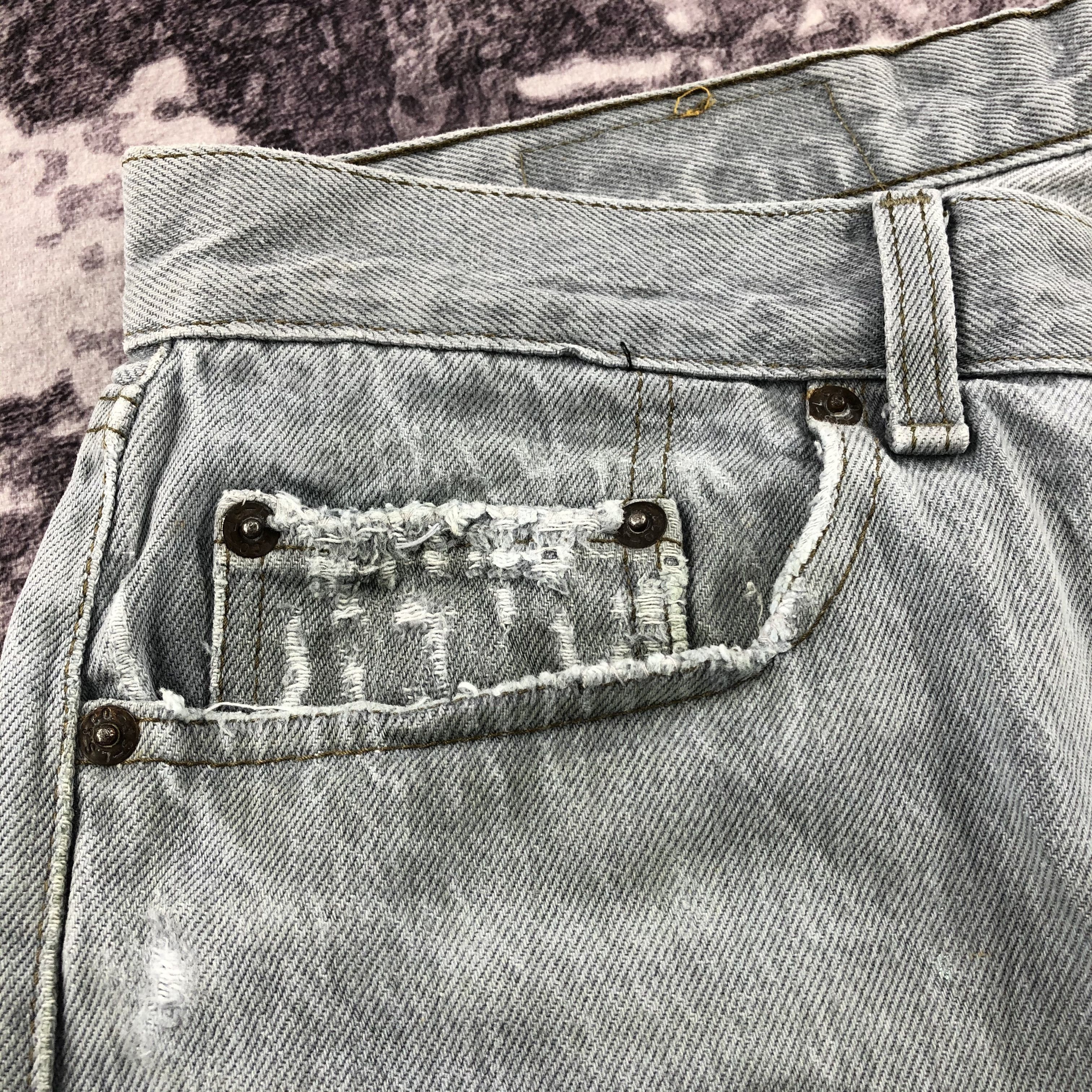 Levi's × Vintage Vintage 90s Ash Gray Levis 501 Jeans-JM2181 Size US 34 / EU 50 - 14 Thumbnail