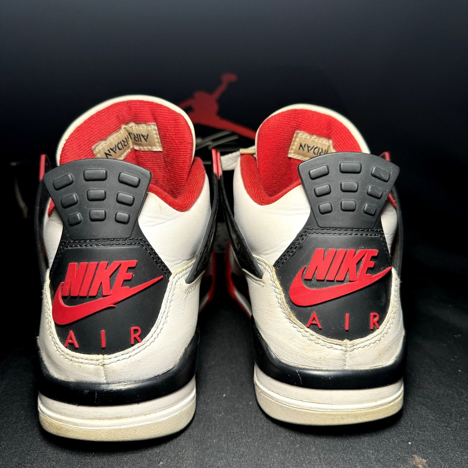 Jordan Brand × Nike Size 8 - Nike Air Jordan 4 Retro OG Fire Red 2020 Men' Shoes Size US 8 / EU 41 - 5 Thumbnail
