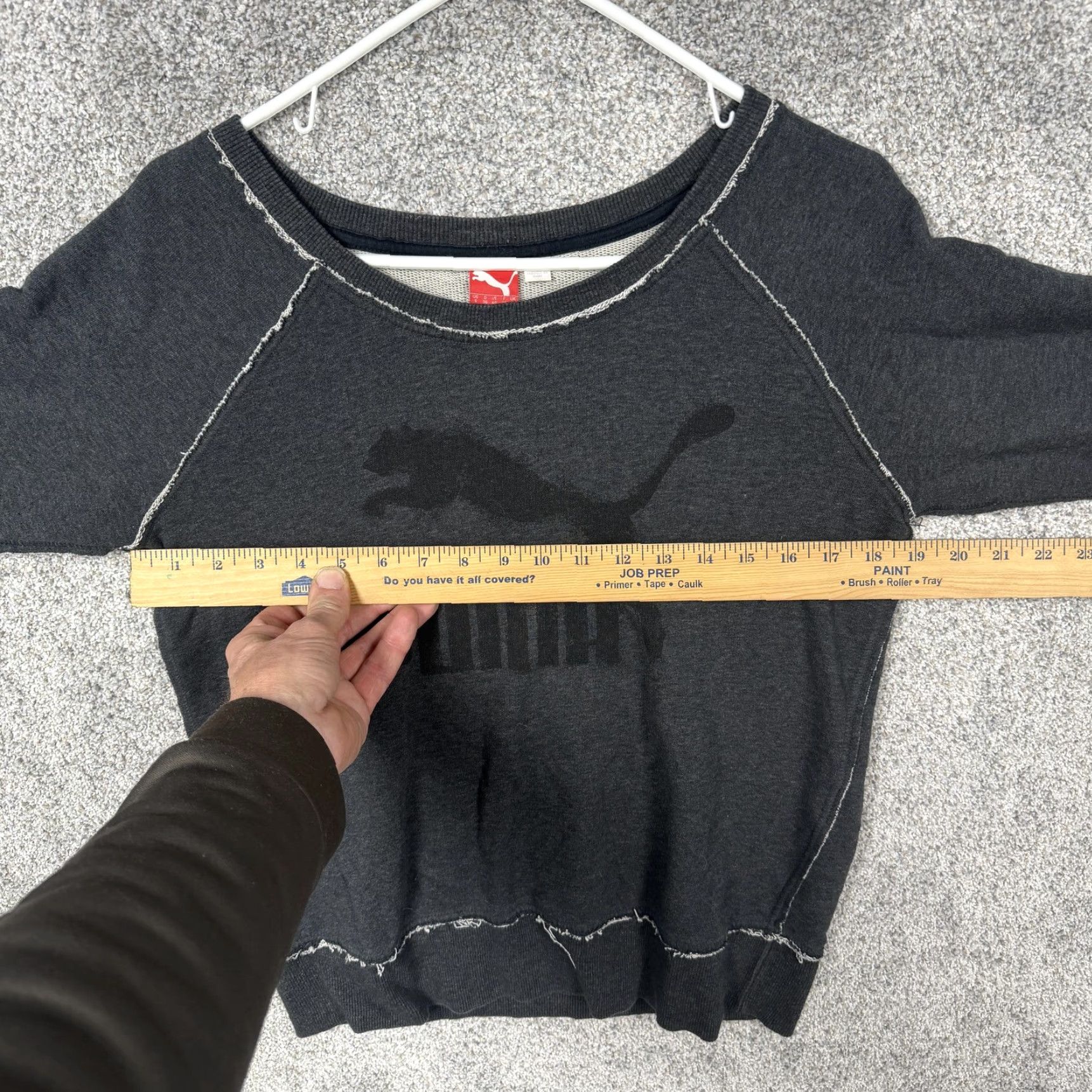 Puma PUMA Sweatshirt Small Logo Pullover Women Raglan Sleeve Graphic Print Crew Neck Casual Activewear Fall Winter Gray Charcoal Size S / US 4 / IT 40 - 3 Thumbnail