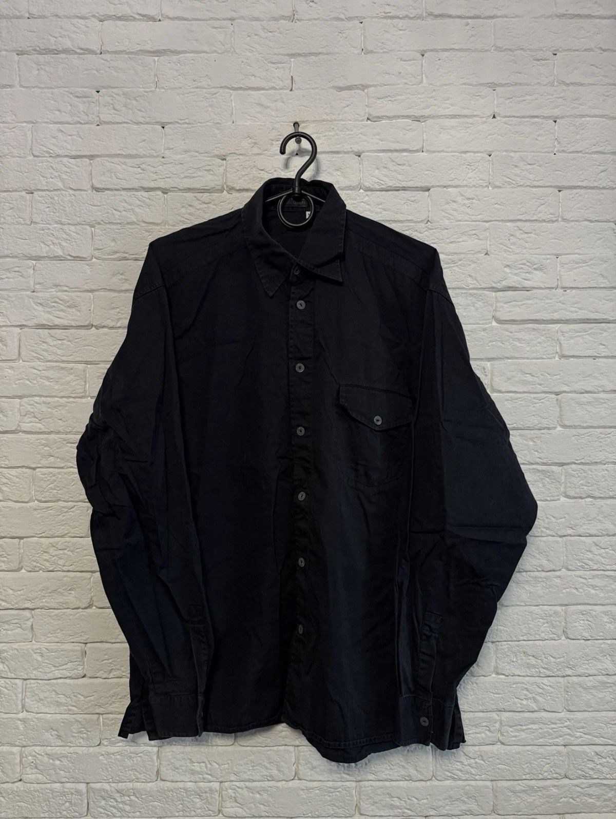 Versace Vintage Versace Couture Shirt Huge Logo Made In Italy Sz M Size US M / EU 48-50 / 2 - 1 Thumbnail