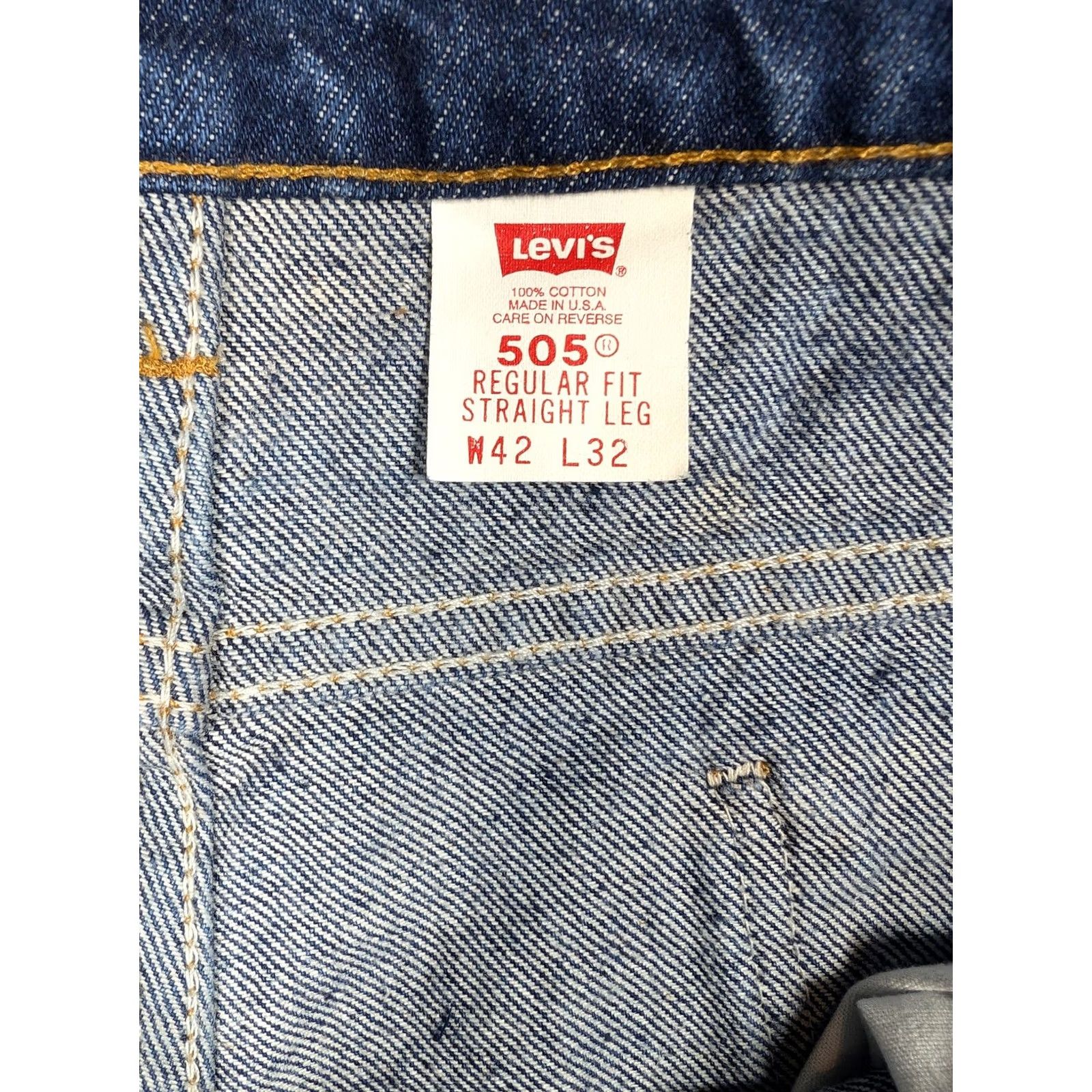 Levi's VINTAGE Levi's 505 Jeans Mens 42x32 Blue Denim Regular Fit Straight Leg USA 90s Mens Size US 42 / EU 58 - 5 Thumbnail