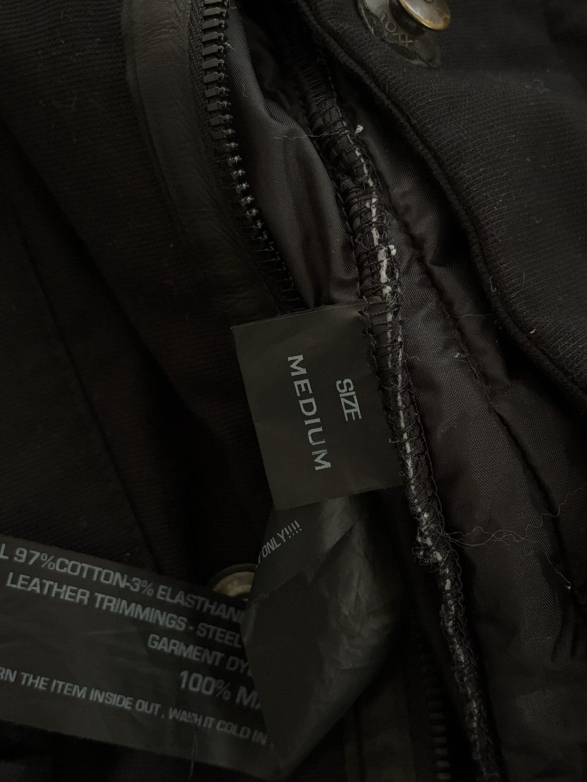 Isaac Sellam Experience Isaac Sellam FW25 press stud fastening padded parka jacket Size US M / EU 48-50 / 2 - 5 Thumbnail