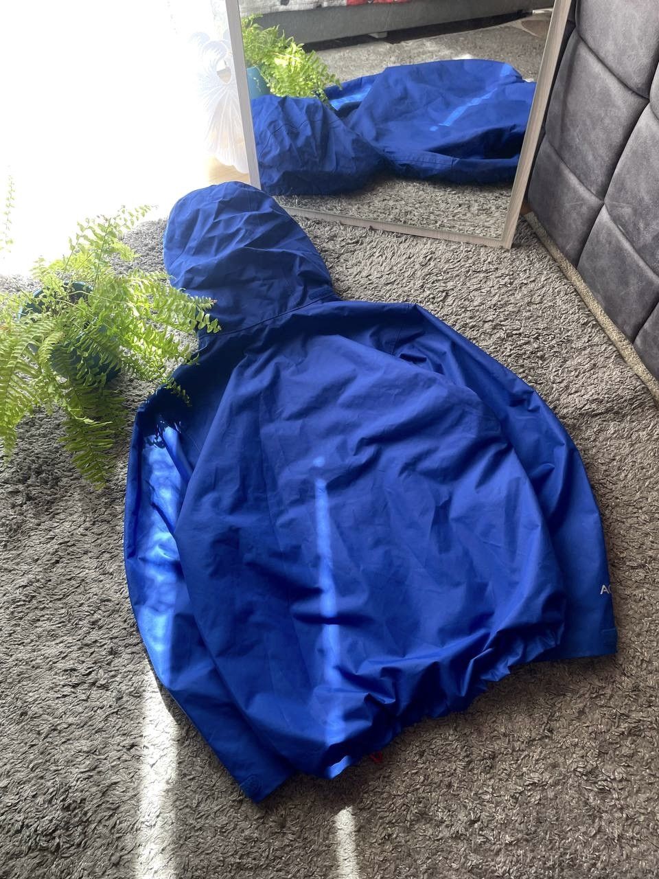 Berghaus Berghaus Light Jacket Gorpcore Outdoor Gore-Tex Logo Rare Size US M / EU 48-50 / 2 - 16 Thumbnail