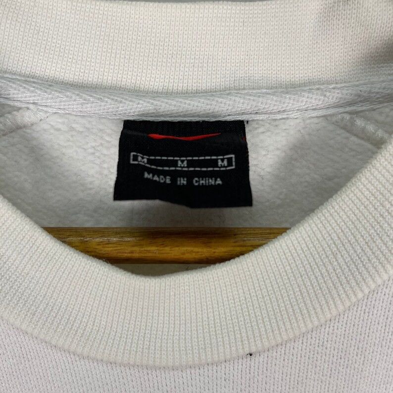 Nike × Vintage Vintage 90s NIKE Small Swoosh Crewneck Sweatshirt Size US M / EU 48-50 / 2 - 6 Thumbnail