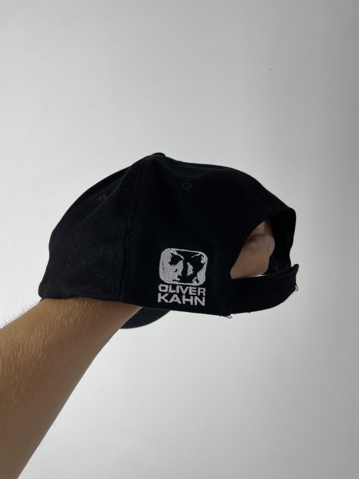 Other Vintage Oliver Kahn Emroidered Logo Cap Hat Size ONE SIZE - 5 Thumbnail