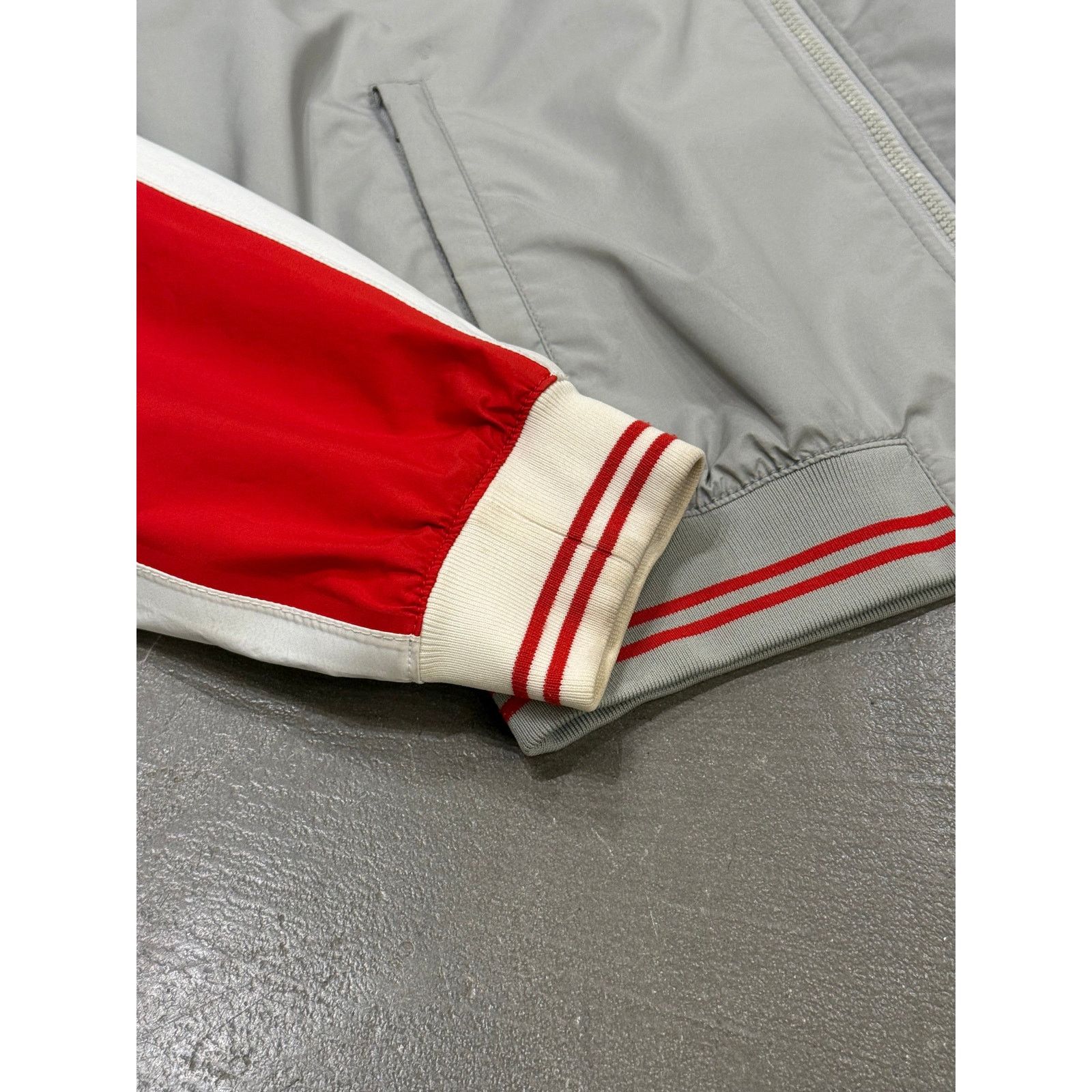 Prada 2006 Prada “Luna Rossa” jacket Size US L / EU 52-54 / 3 - 5 Thumbnail