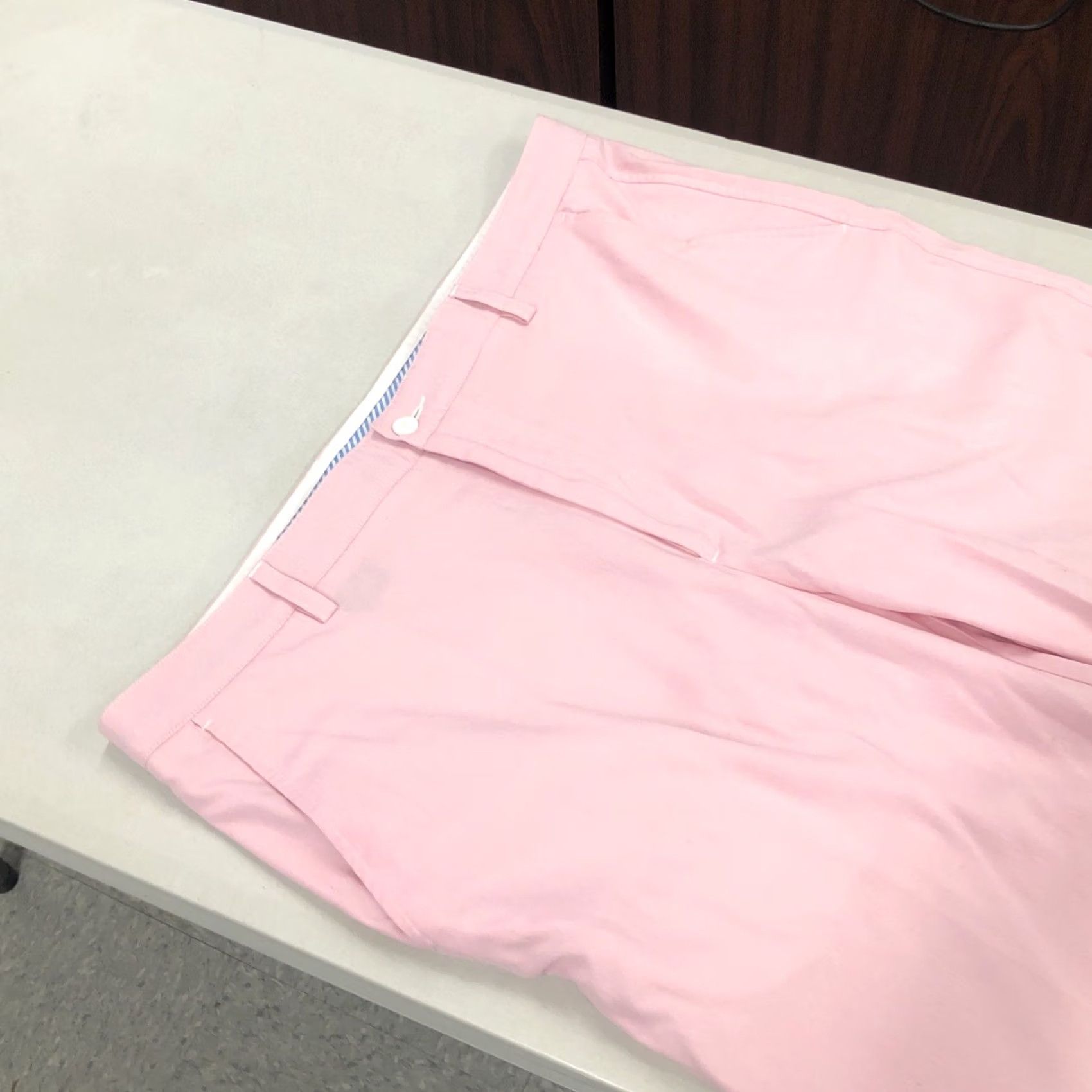 Footjoy FootJoy Shorts Men 40 Pink Chino Button Belt Loops 11in Knit Breathable Pockets Regular URL? Size US 40 / EU 56 - 7 Thumbnail