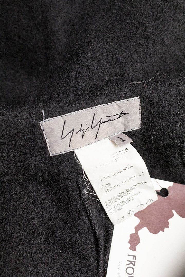 Yohji Yamamoto Yohji Yamamoto vintage wool trousers Size 26" / US 2 / IT 38 - 8 Thumbnail