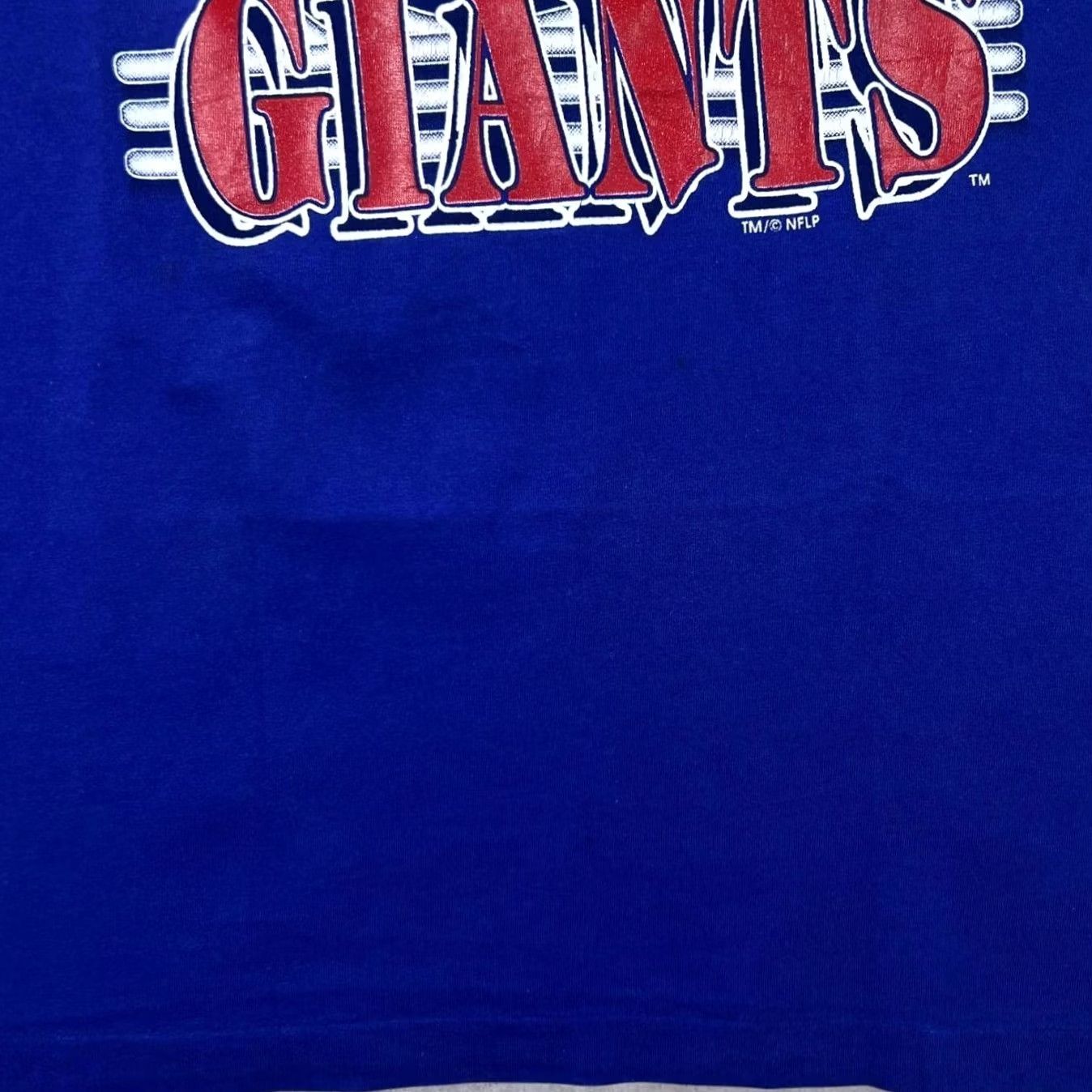 NFL Vintage NFL New York Giants T-Shirt XL Blue Graphic Print 90s Trench Ultra Short Sleeve Crew Neck Men Mens Football Shirt Size US XL / EU 56 / 4 - 6 Thumbnail