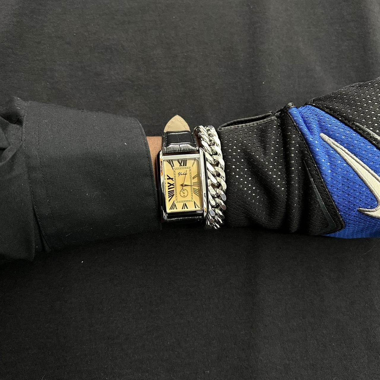 Vintage Vintage 2000s Style Black Rectangular Quartz Leather Watch Size ONE SIZE - 4 Thumbnail