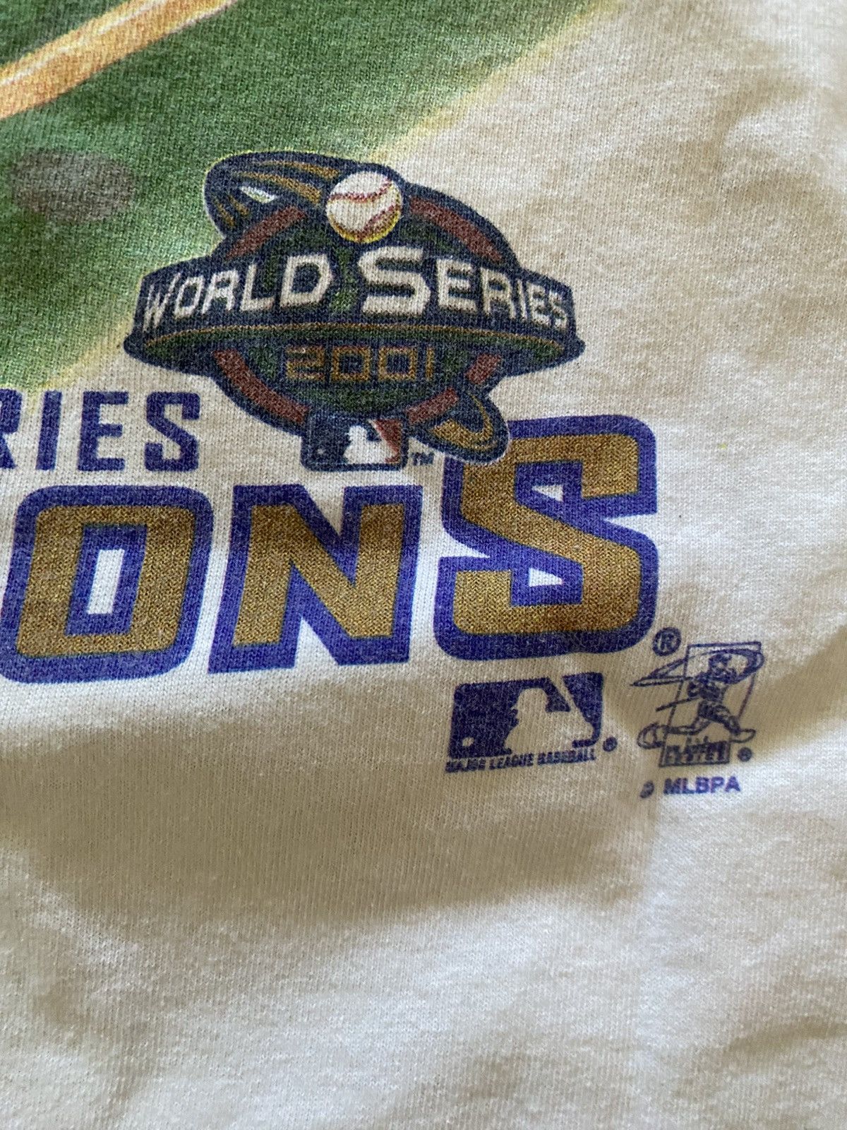 MLB Vintage Arizona Diamondbacks 2001 World Series Tee Size US L / EU 52-54 / 3 - 8 Thumbnail