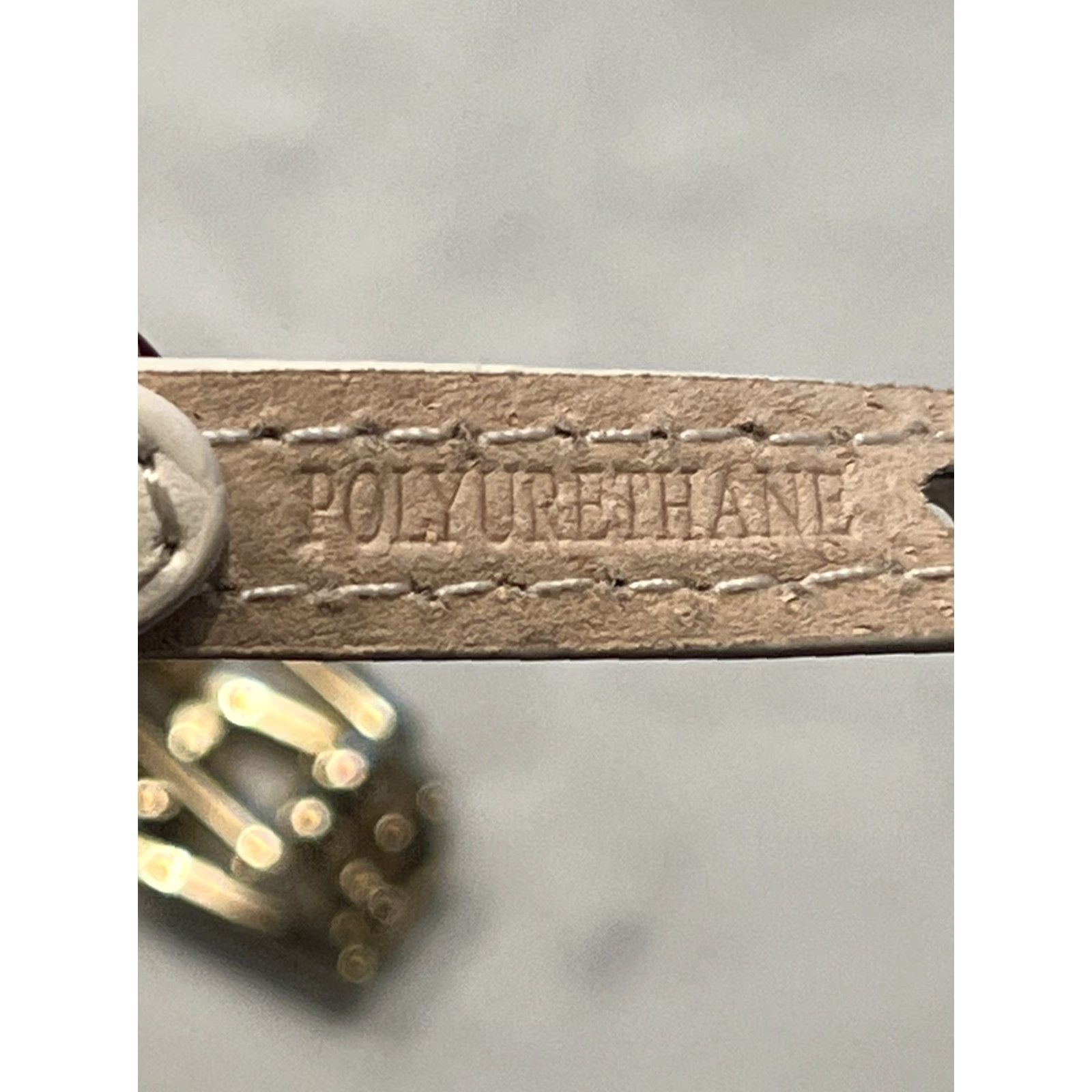 Vintage VINTAGE White Leather Belt Golden Square Chain Links Shiny Thin 1/2” 35-39” Waist Women's Belt Size ONE SIZE - 4 Thumbnail