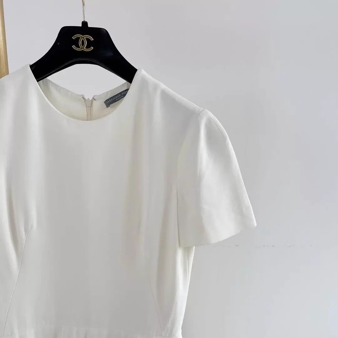 Alexander McQueen Alexander McQueen white waist-cinched dress 38 Size XS / US 0-2 / IT 36-38 - 3 Thumbnail