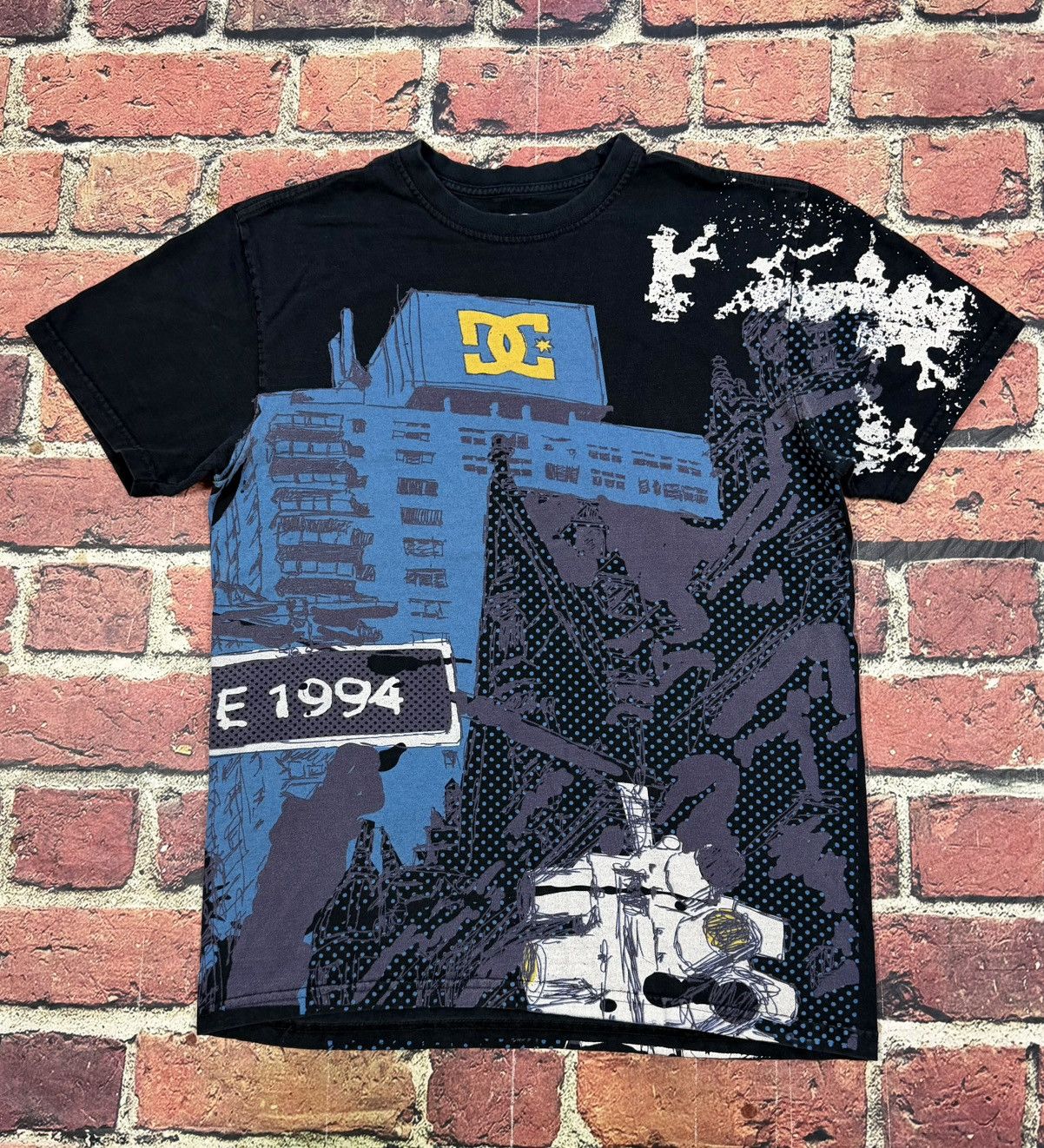DC DC Shoes Skateboarding City Graffiti AOP Graphic T-Shirt Size US M / EU 48-50 / 2 - 1 Thumbnail