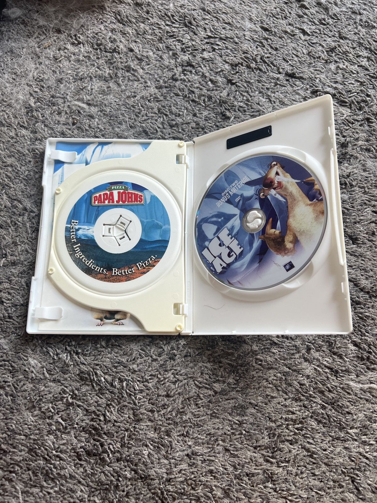 Vintage Ice Age (DVD) Size ONE SIZE - 5 Thumbnail