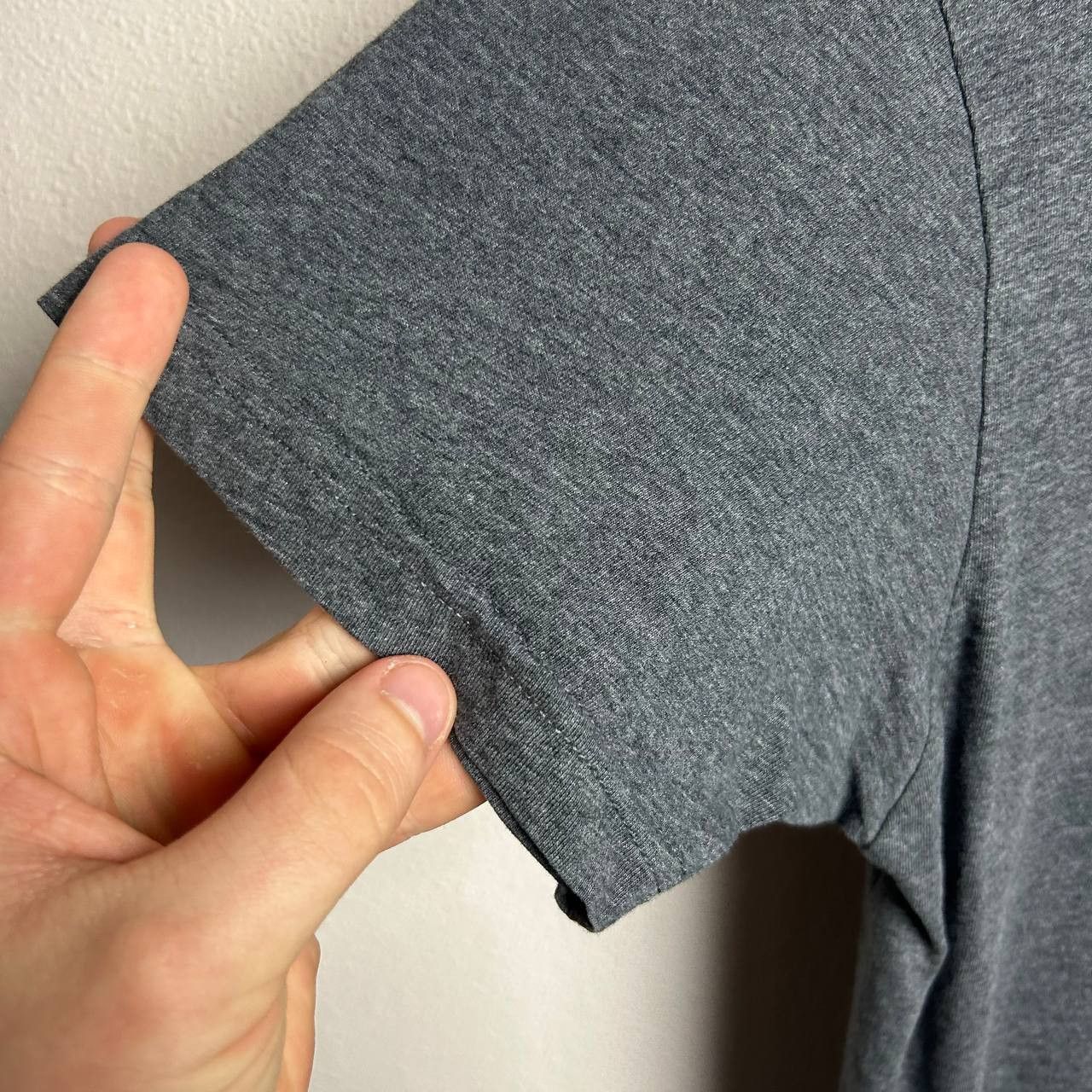 Vivienne Westwood Luxury Vivienne Westwood small logo basic designer tee Size US XS / EU 42 / 0 - 6 Thumbnail