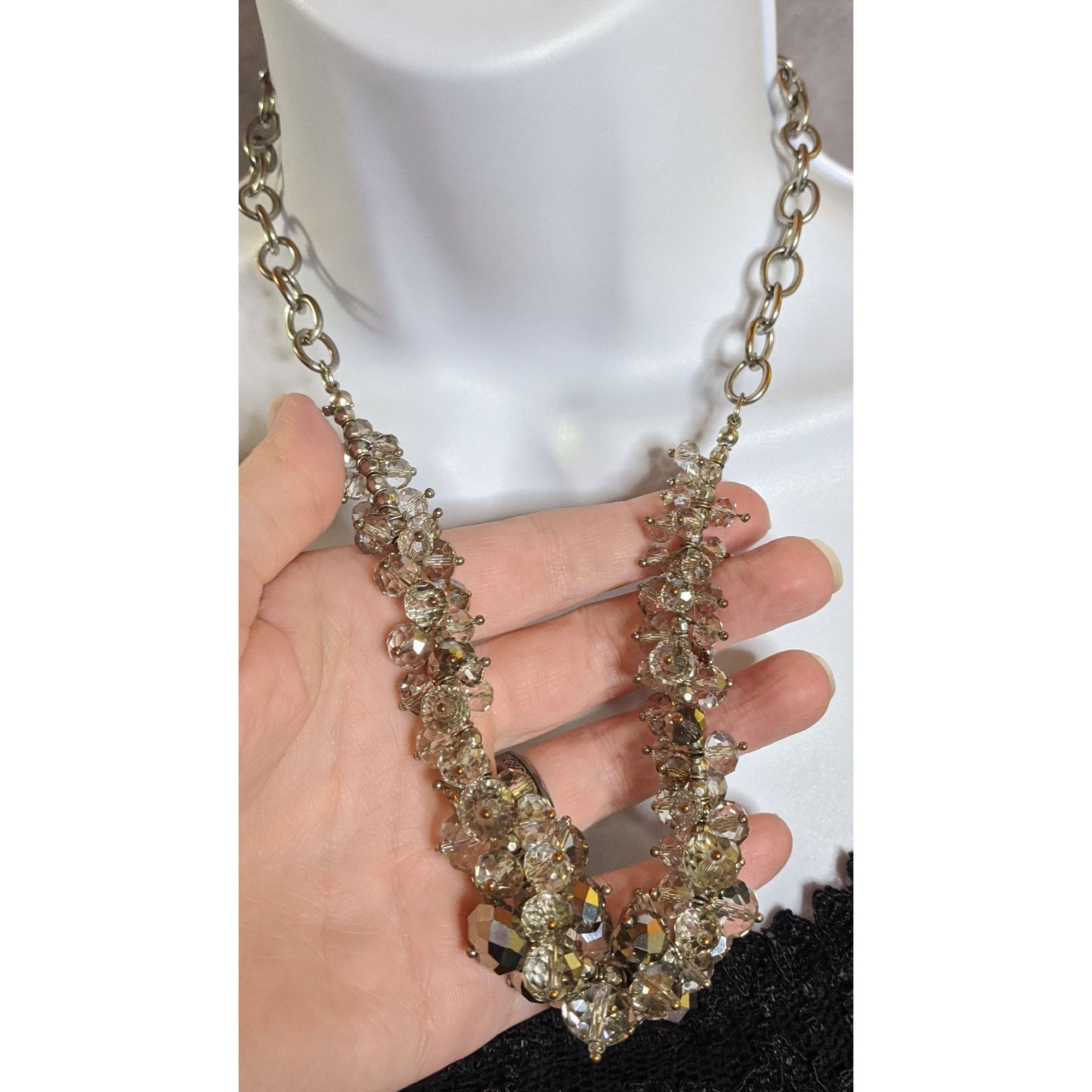 Vera Wang Elegant Glam Simply Vera Vera Wang Crystal Bead Cluster Neck Size ONE SIZE - 7 Thumbnail