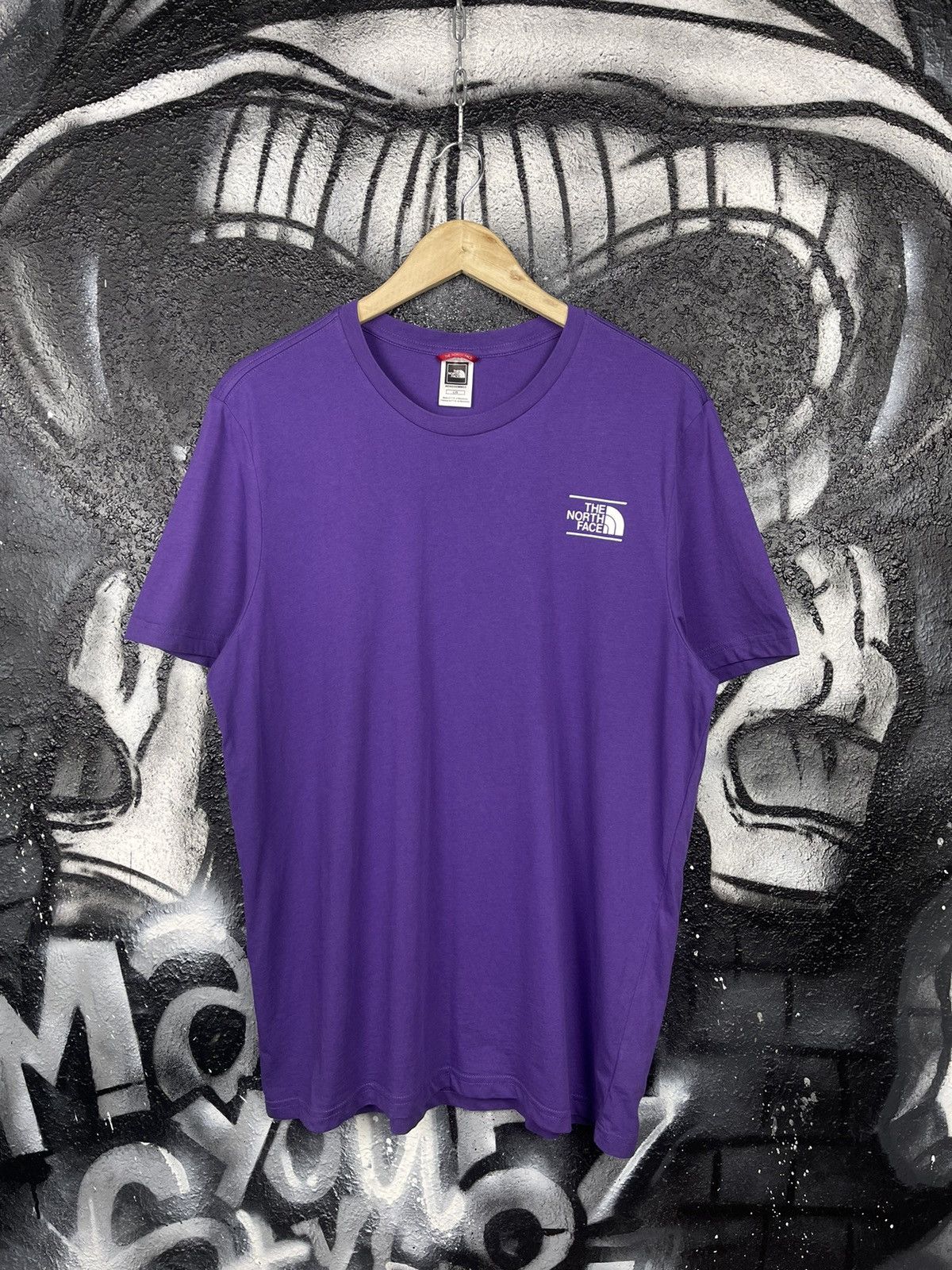 The North Face The North Face Purple T-Shirt Big Logo Size L Size US L / EU 52-54 / 3 - 3 Thumbnail